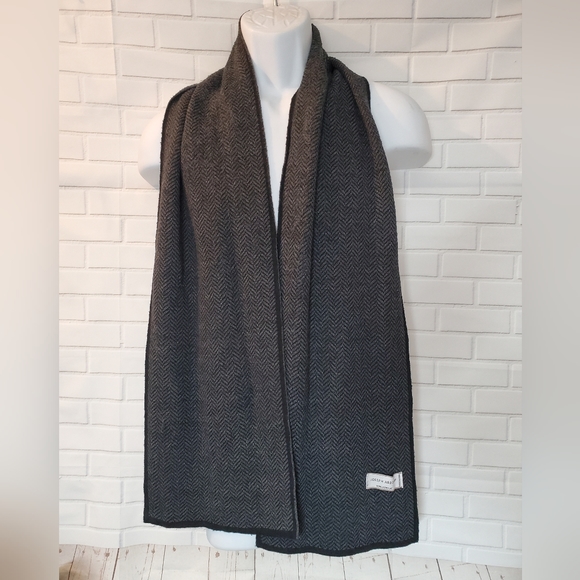 Joseph Abboud Herringbone Scarf - Picture 1 of 5
